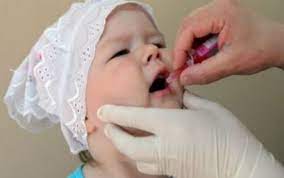 Коли щеплювати дитину від поліомієліту?